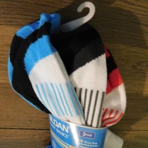 Gildan Ultralite Petrformance Youth 3 pr. No Show 3-9